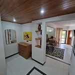 아파트 Charming Beachside Apartment- The Perfect Getaway!